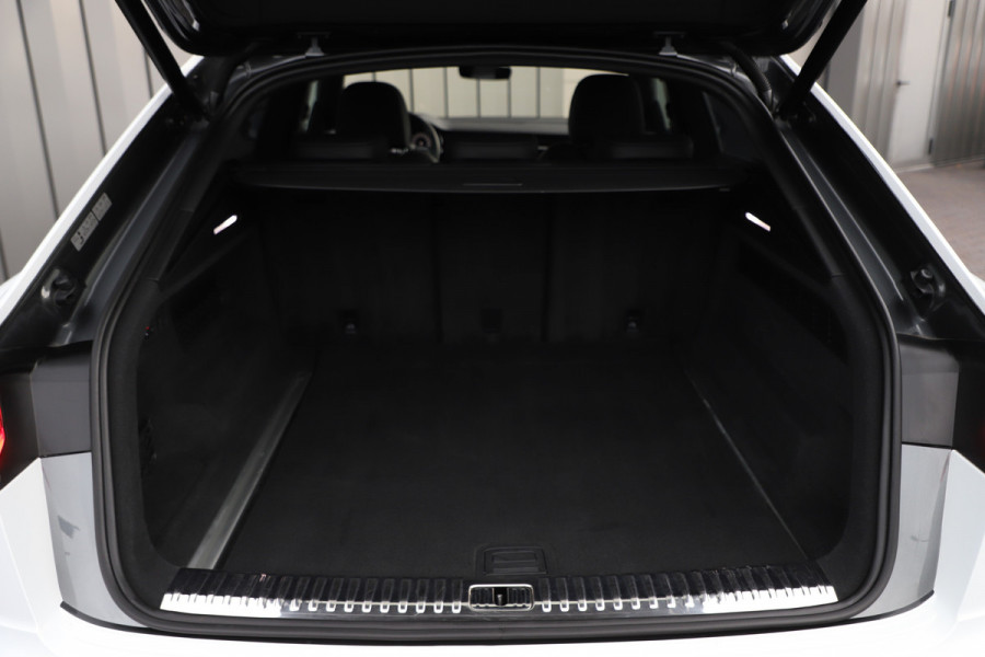 Audi Q8 55 TFSI quattro Pro Line S | 340PK | Luchtvering | Achterasbesturing | Head-up | Memory | B&O | Sfeerverlichting | Keyless-go |