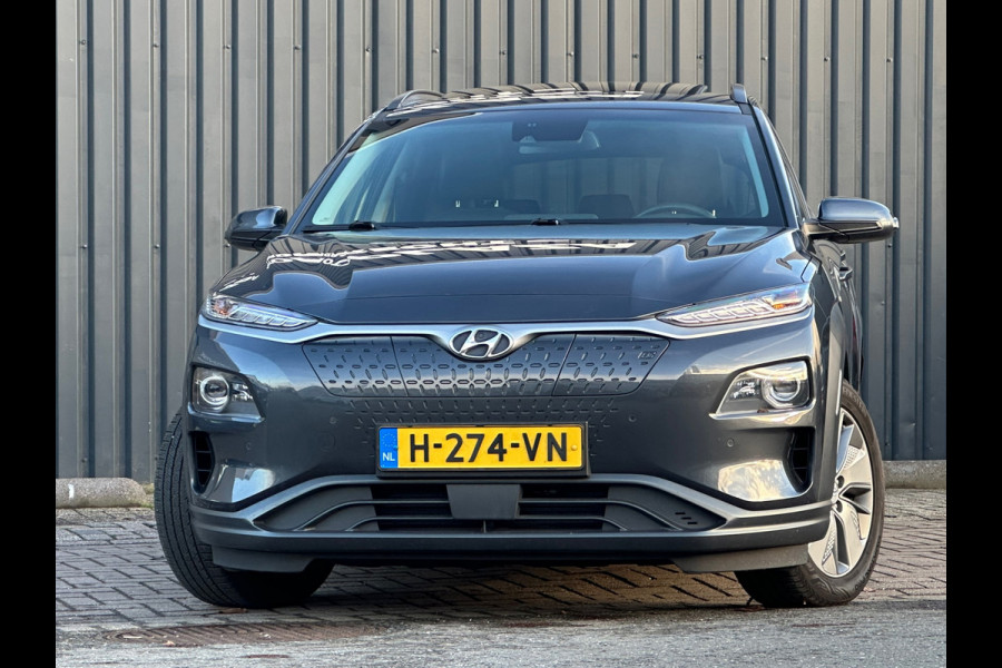 Hyundai Kona EV Premium 64 kWh SOH 100%|TREKHAAK
