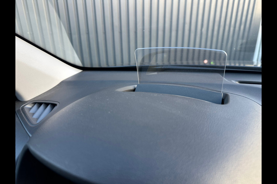 Hyundai Kona EV Premium 64 kWh SOH 100%|TREKHAAK