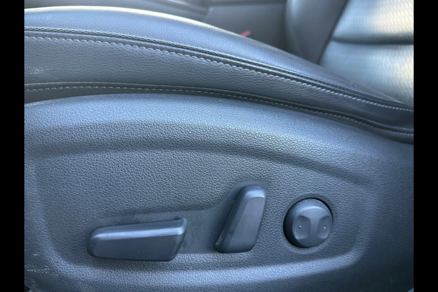 Hyundai Kona EV Premium 64 kWh SOH 100%|TREKHAAK