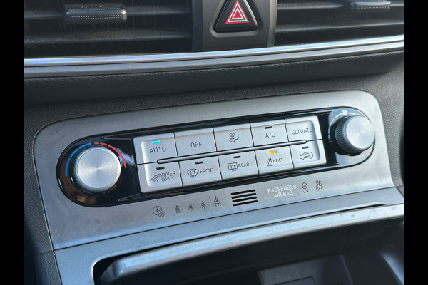 Hyundai Kona EV Premium 64 kWh SOH 100%|TREKHAAK