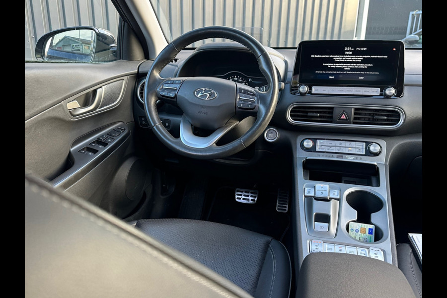 Hyundai Kona EV Premium 64 kWh SOH 100%|TREKHAAK