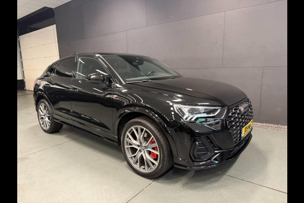 Audi Q3 Sportback 45 TFSI e 3xS-LINE 20'' BLACKLINE PANO/DAB/CARPLAY/CAM/V-COCKPIT///