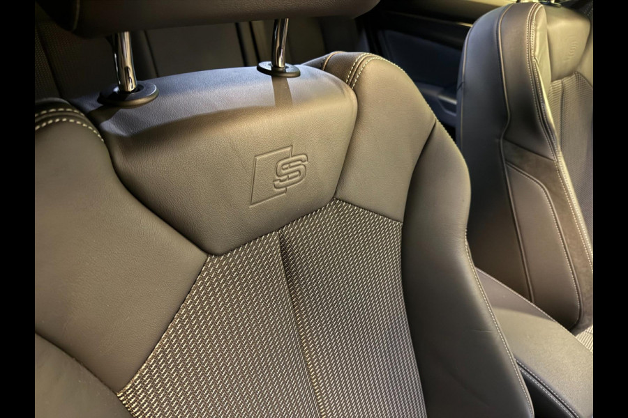 Audi Q3 Sportback 45 TFSI e 3xS-LINE 20'' BLACKLINE PANO/DAB/CARPLAY/CAM/V-COCKPIT///