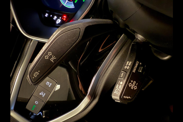 Audi Q3 Sportback 45 TFSI e 3xS-LINE 20'' BLACKLINE PANO/DAB/CARPLAY/CAM/V-COCKPIT///