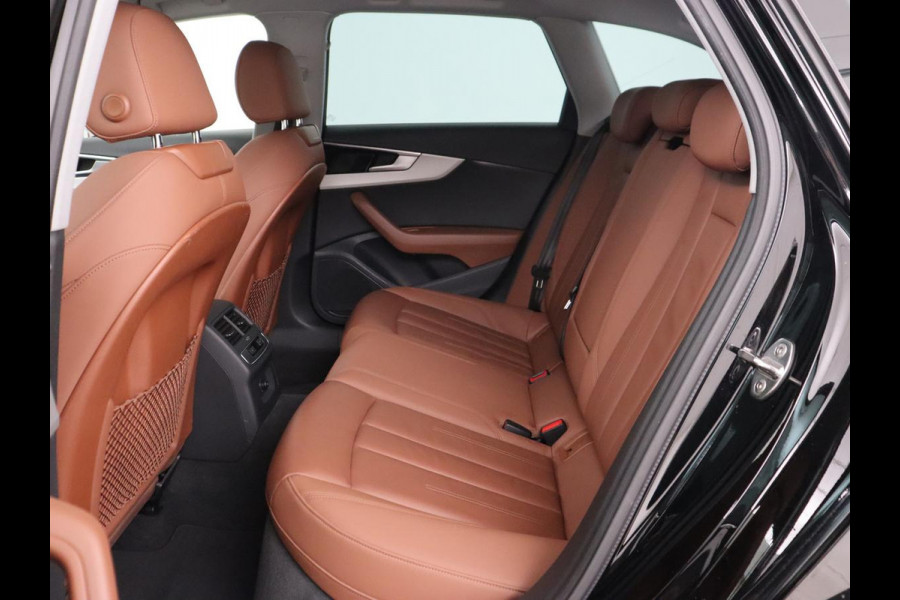 Audi A4 35 TFSI Business Edition | Leder | Stoelverwarming | Adaptive cruise | Virtual Cockpit | Sportstoelen | Carplay | Full LED | Navigatie | Parkeerhulp | Climate control | DAB | Bluetooth
