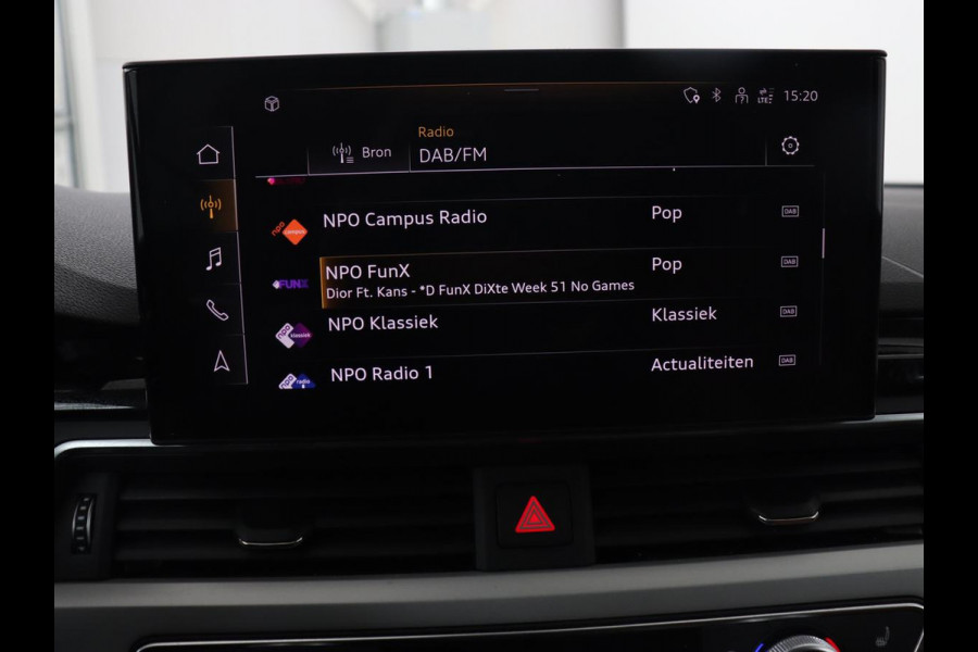 Audi A4 35 TFSI Business Edition | Leder | Stoelverwarming | Adaptive cruise | Virtual Cockpit | Sportstoelen | Carplay | Full LED | Navigatie | Parkeerhulp | Climate control | DAB | Bluetooth