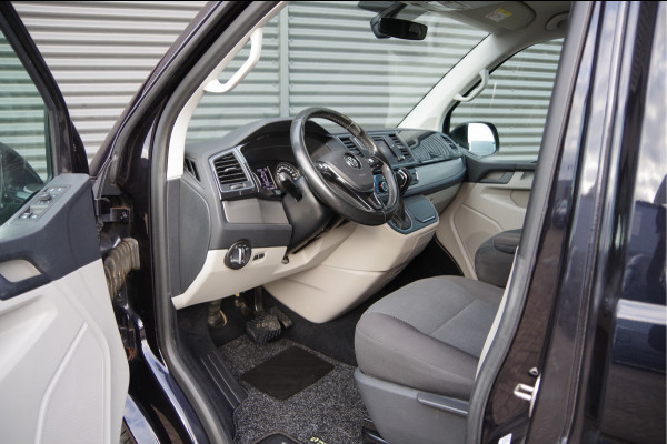Volkswagen Transporter 2.0 TDI L2 Highline 150PK AUT. LED, ADAPT. CRUISE, TREKHAAK, NAVI, AIRCO, VOORRUIT VERWARMING, PARKEERSENSOREN, NL AUTO, NAP