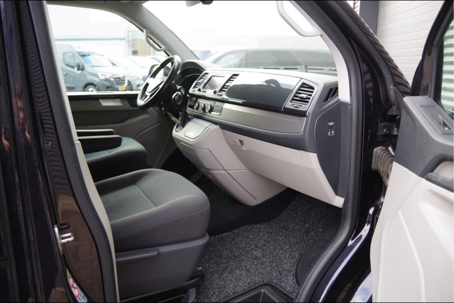 Volkswagen Transporter 2.0 TDI L2 Highline 150PK AUT. LED, ADAPT. CRUISE, TREKHAAK, NAVI, AIRCO, VOORRUIT VERWARMING, PARKEERSENSOREN, NL AUTO, NAP