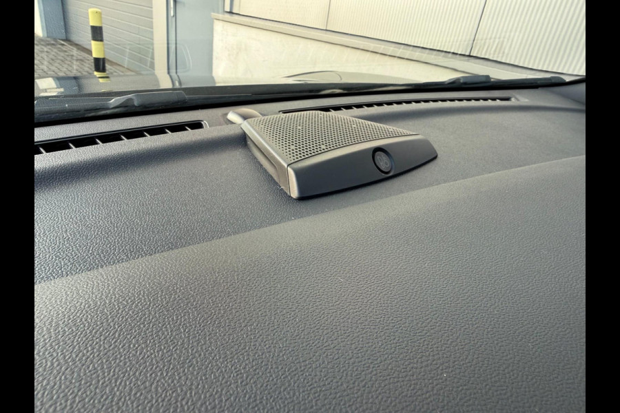 Ford Puma 1.0 EcoBoost Hybrid ST-Line X | Camera | Dodehoek