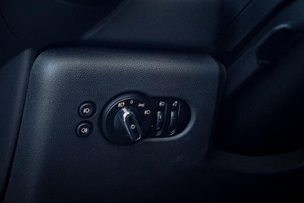 MINI Mini 1.5 Chili / Aut / Navi / Clima / Cruise / LED / Facelift