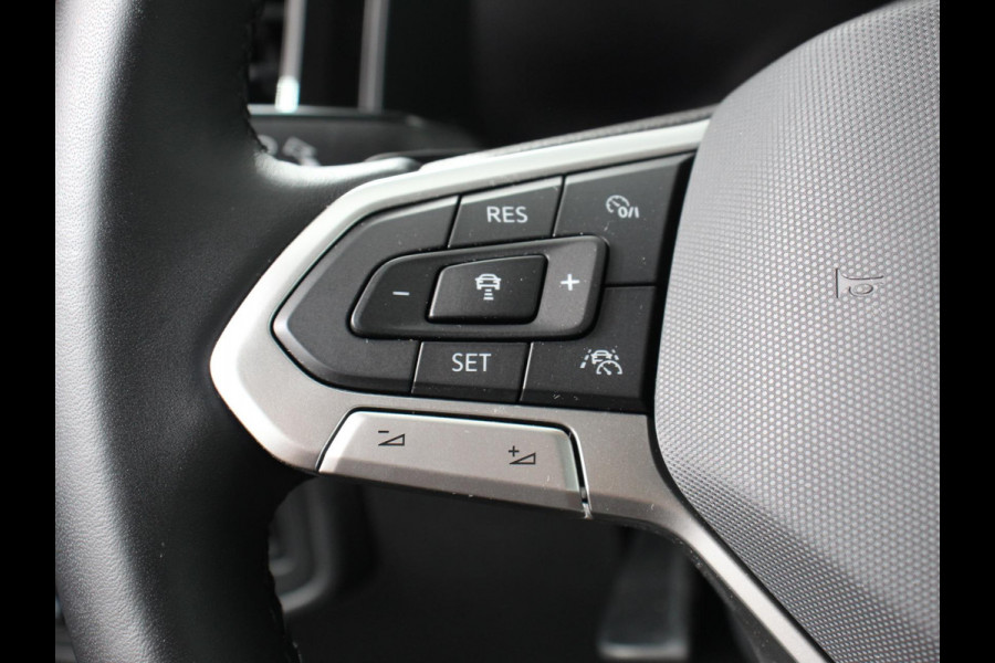 Volkswagen Polo 1.0 TSI DSG Life | Navigatie | Apple Carplay/Android Auto | Climate Control | Digitale Cockpit | Stoelverwarming | Parkeer sensoren | Adaptive Cruise Control | Lichtmetalen Velgen