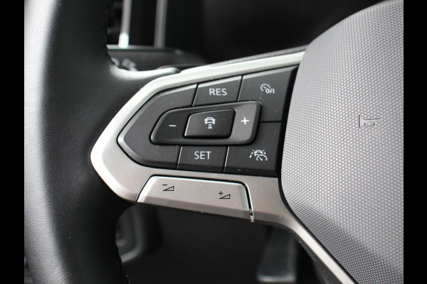 Volkswagen Polo 1.0 TSI DSG Life | Navigatie | Apple Carplay/Android Auto | Climate Control | Digitale Cockpit | Stoelverwarming | Parkeer sensoren | Adaptive Cruise Control | Lichtmetalen Velgen