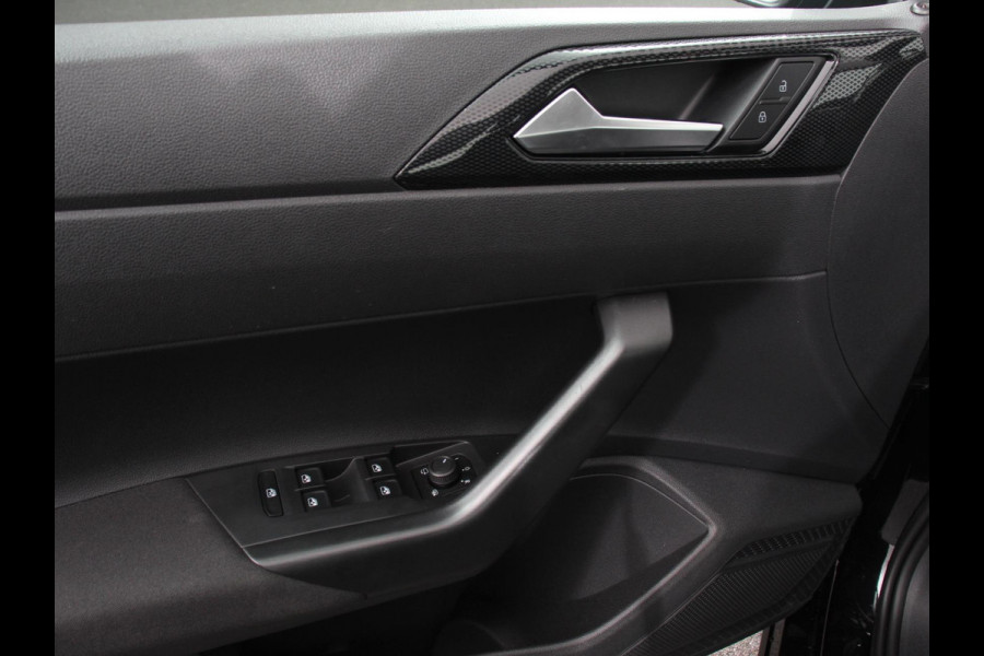 Volkswagen Polo 1.0 TSI DSG Life | Navigatie | Apple Carplay/Android Auto | Climate Control | Digitale Cockpit | Stoelverwarming | Parkeer sensoren | Adaptive Cruise Control | Lichtmetalen Velgen