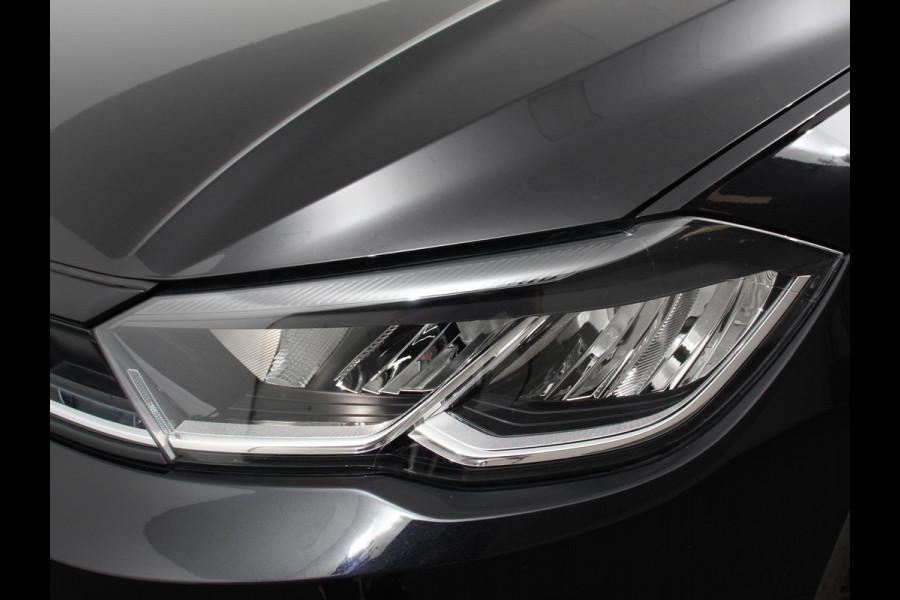 Volkswagen Polo 1.0 TSI DSG Life | Navigatie | Apple Carplay/Android Auto | Climate Control | Digitale Cockpit | Stoelverwarming | Parkeer sensoren | Adaptive Cruise Control | Lichtmetalen Velgen