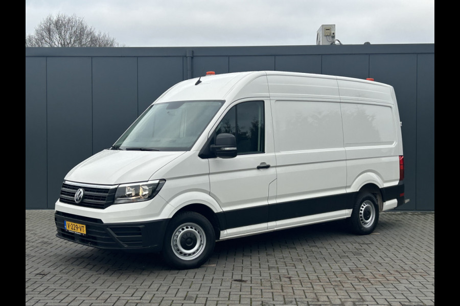 Volkswagen Crafter 35 2.0 TDI 140 PK HIGHLINE / L3H3 / 1e EIG. / TREKHAAK / AIRCO / CRUISE / BLUETOOTH / 6-BAK
