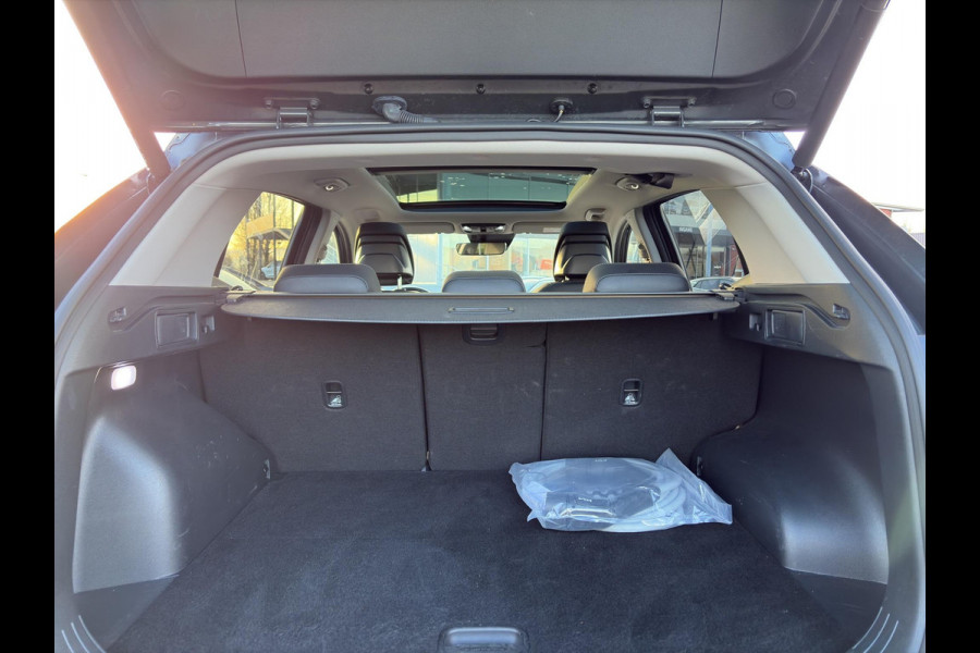 Kia Sportage 1.6 T-GDi Plug-in Hybrid AWD DynamicPlusLine Panoramadak | Stoelverwarming voor/achter | Camera | Trekhaak | Elektrische Stoelen | Cruise | Apple Carplay & Android Auto |