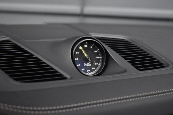 Porsche Cayenne 3.0 E-Hybrid 462pk Sport Chrono | Pano | ACC | Matrix PDLS+ | 360 Camera | Alcantara hemel | Luchtvering | Softclose |