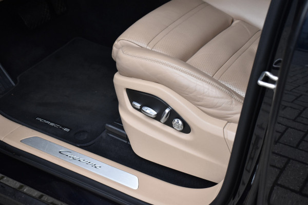 Porsche Cayenne 3.0 E-Hybrid 462pk Sport Chrono | Pano | ACC | Matrix PDLS+ | 360 Camera | Alcantara hemel | Luchtvering | Softclose |
