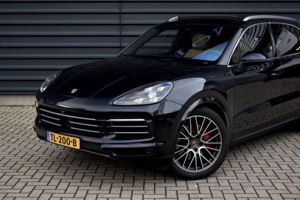 Porsche Cayenne 3.0 E-Hybrid 462pk Sport Chrono | Pano | ACC | Matrix PDLS+ | 360 Camera | Alcantara hemel | Luchtvering | Softclose |