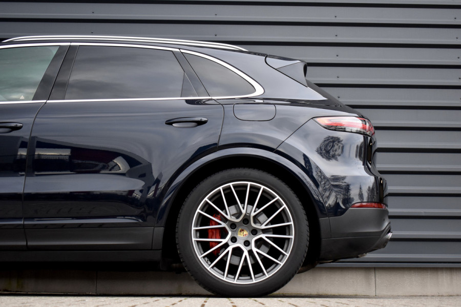Porsche Cayenne 3.0 E-Hybrid 462pk Sport Chrono | Pano | ACC | Matrix PDLS+ | 360 Camera | Alcantara hemel | Luchtvering | Softclose |