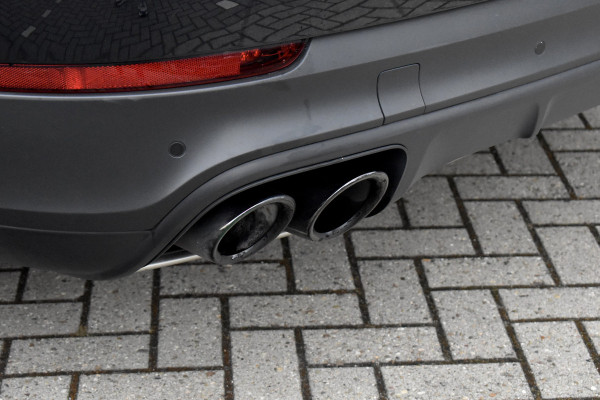 Porsche Cayenne 3.0 E-Hybrid 462pk Sport Chrono | Pano | ACC | Matrix PDLS+ | 360 Camera | Alcantara hemel | Luchtvering | Softclose |