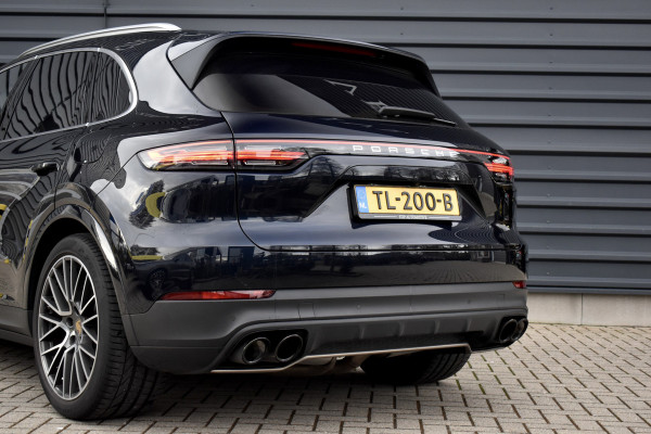 Porsche Cayenne 3.0 E-Hybrid 462pk Sport Chrono | Pano | ACC | Matrix PDLS+ | 360 Camera | Alcantara hemel | Luchtvering | Softclose |