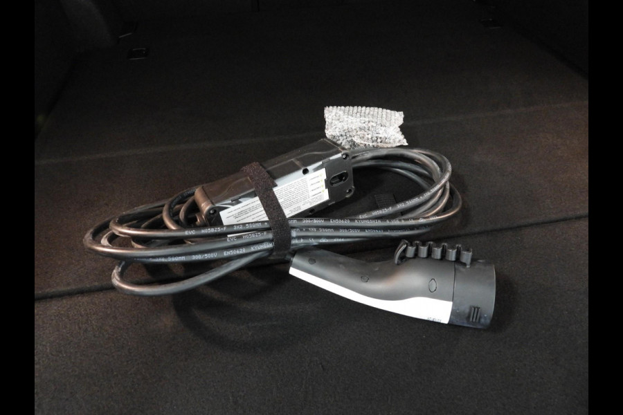 Kia Ceed Sportswagon 1.6 GDI PHEV Plug In Executive LEER/TREKHAAK/LED/17"LMV!