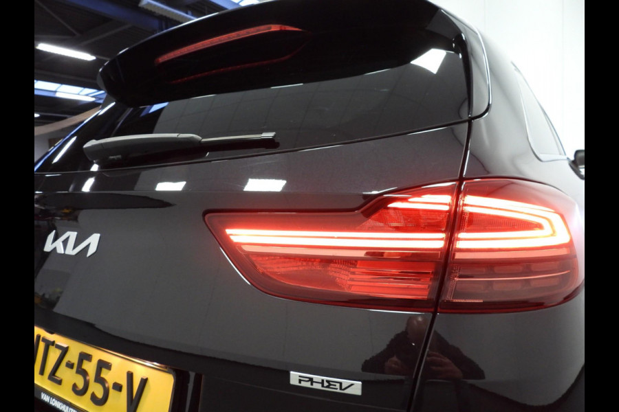 Kia Ceed Sportswagon 1.6 GDI PHEV Plug In Executive LEER/TREKHAAK/LED/17"LMV!