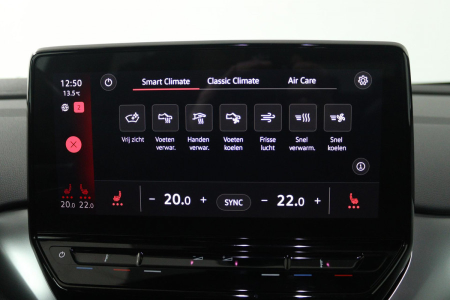 Volkswagen ID.4 First 77 kWh 93% SOH (TREKHAAK, CAMERA, STOELVERWARMING, CRUISE ADAPTIEF, SFEERVERLICHTING, PARKEERSENSOREN)
