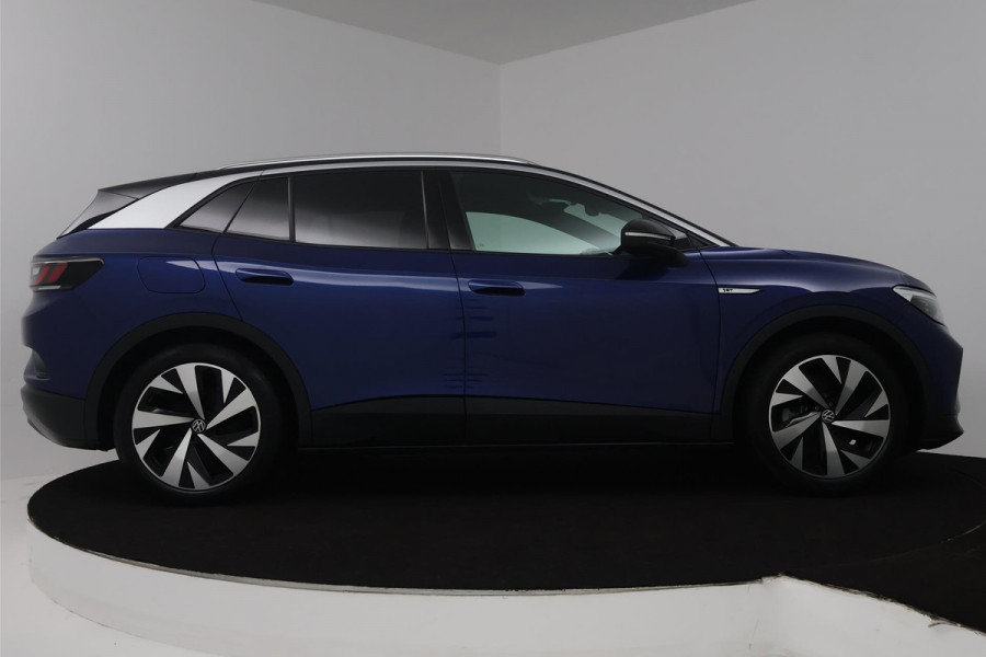 Volkswagen ID.4 First 77 kWh 93% SOH (TREKHAAK, CAMERA, STOELVERWARMING, CRUISE ADAPTIEF, SFEERVERLICHTING, PARKEERSENSOREN)