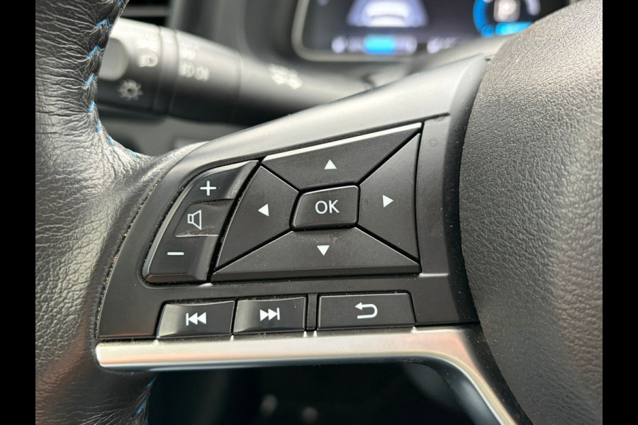 Nissan Leaf e+ 218pk 62kWh Soh 90% Leer Grootste ACCU Warmtepomp Trekhaak Business Executive Ecc Bose®-Hifi Apple Carplay Android Auto Adap. 360°Camera Stoel+Stuurverwarming Led Two-Tone lak 1e Eigenaar Origineel Nederlandse Auto