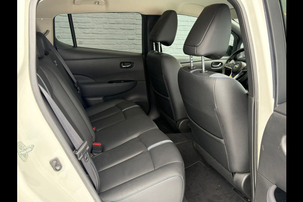 Nissan Leaf e+ 218pk 62kWh Soh 90% Leer Grootste ACCU Warmtepomp Trekhaak Business Executive Ecc Bose®-Hifi Apple Carplay Android Auto Adap. 360°Camera Stoel+Stuurverwarming Led Two-Tone lak 1e Eigenaar Origineel Nederlandse Auto