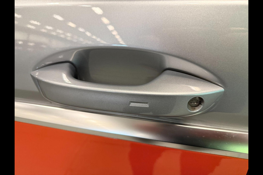 Volkswagen Multivan 1.4 eHybrid Energetic 6P PANO/NAVI/H-KARDON/H-UP/V-COCKPIT/CAM/DAB///