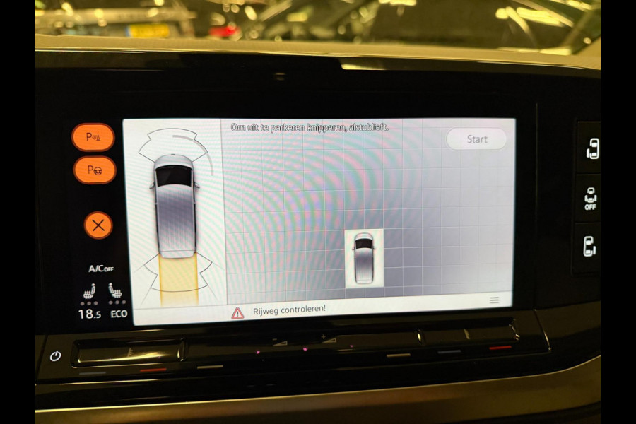 Volkswagen Multivan 1.4 eHybrid Energetic 6P PANO/NAVI/H-KARDON/H-UP/V-COCKPIT/CAM/DAB///