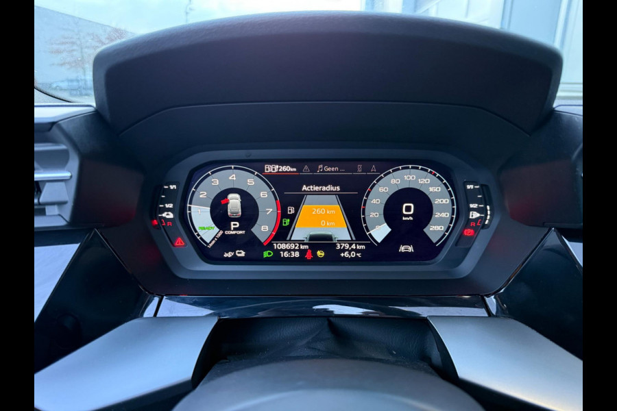 Audi A3 Sportback 40 TFSI e | 3x S Line | Pano | RS stoelen