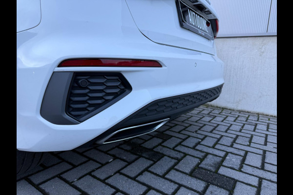 Audi A3 Sportback 40 TFSI e | 3x S Line | Pano | RS stoelen
