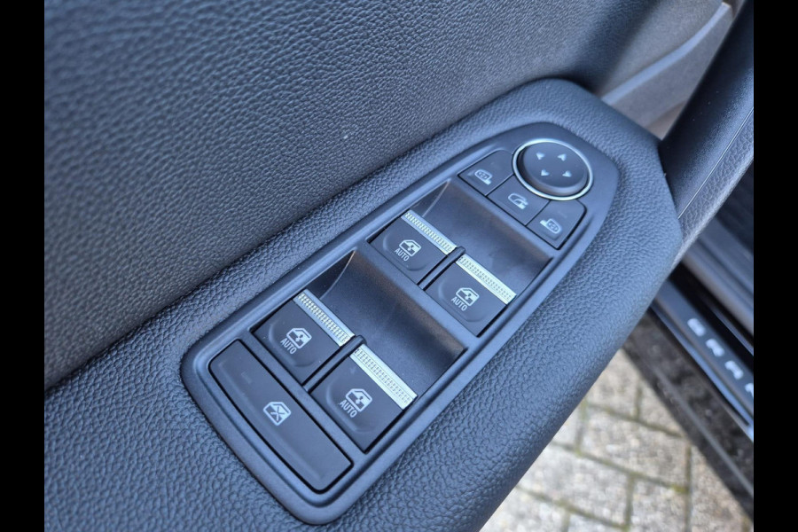 Mitsubishi Grandis 1.8 HEV Instyle