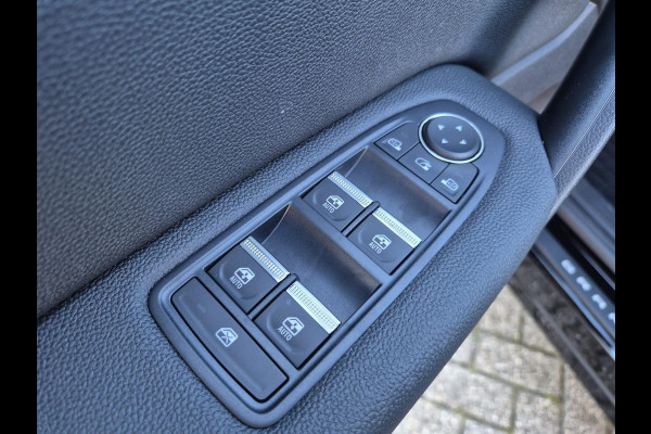 Mitsubishi Grandis 1.8 HEV Instyle