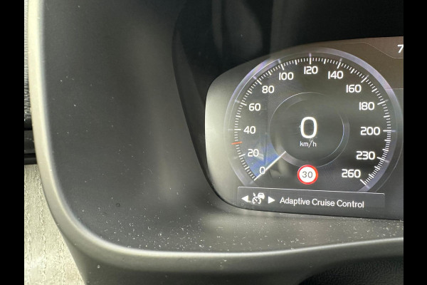 Volvo XC40 1.5 T5 Recharge Inscription | Pano | H&K | Leder | Adaptive CC | 360Cam | occasion