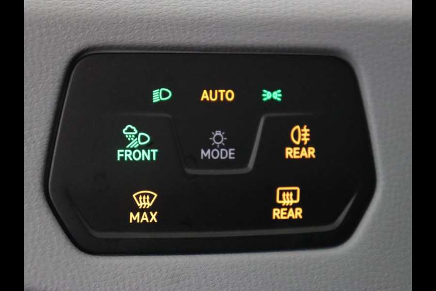 Volkswagen ID.3 First Plus 58 kWh | Stoelverwarming | Matrix LED | Adaptive cruise | Camera | Carplay | Keyless | Stuurverwarming | Navigatie | Parkeerhulp | Climate control