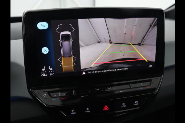 Volkswagen ID.3 First Plus 58 kWh | Stoelverwarming | Matrix LED | Adaptive cruise | Camera | Carplay | Keyless | Stuurverwarming | Navigatie | Parkeerhulp | Climate control