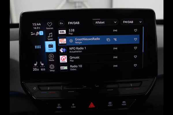 Volkswagen ID.3 First Plus 58 kWh | Stoelverwarming | Matrix LED | Adaptive cruise | Camera | Carplay | Keyless | Stuurverwarming | Navigatie | Parkeerhulp | Climate control
