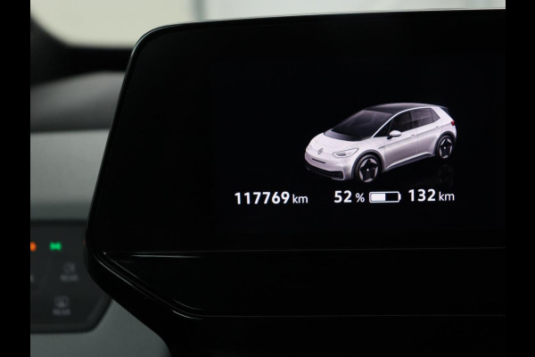 Volkswagen ID.3 First Plus 58 kWh | Stoelverwarming | Matrix LED | Adaptive cruise | Camera | Carplay | Keyless | Stuurverwarming | Navigatie | Parkeerhulp | Climate control