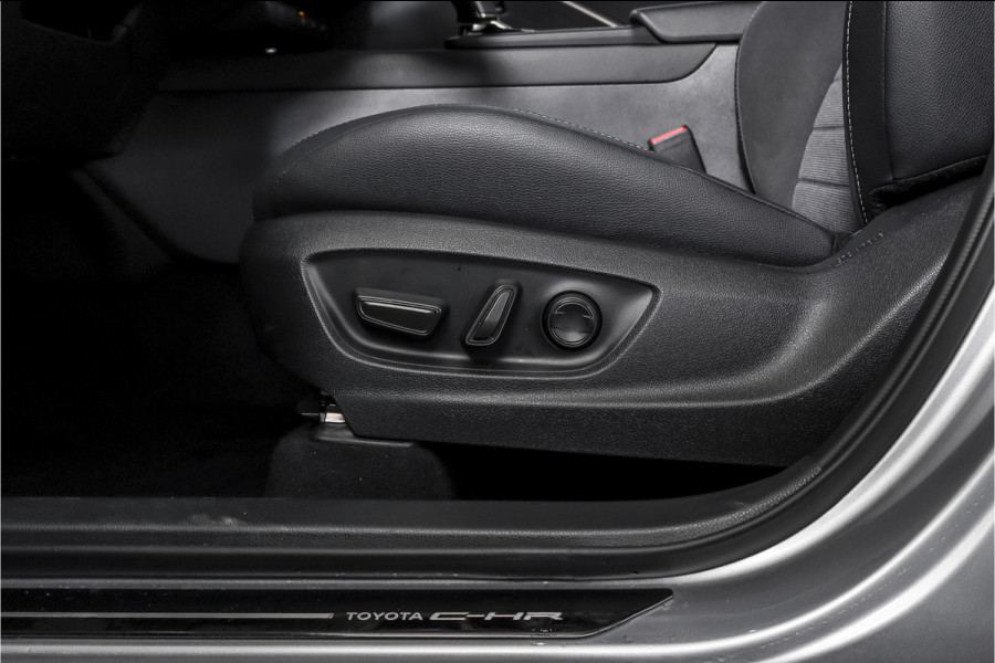 Toyota C-HR 1.8 Hybrid 140 Executive | Dig. Cockpit | Adapt. Cruise | Stoel-+Stuurverw. | Elek. Stoel | PDC | Camera | NAV + App. Connect | ECC | Elek. Klep  | LM 19" | 0023