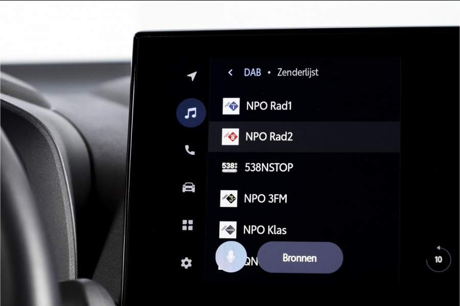 Toyota C-HR 1.8 Hybrid 140 Executive | Dig. Cockpit | Adapt. Cruise | Stoel-+Stuurverw. | Elek. Stoel | PDC | Camera | NAV + App. Connect | ECC | Elek. Klep  | LM 19" | 0023