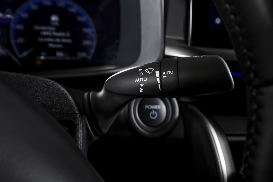 Toyota C-HR 1.8 Hybrid 140 Executive | Dig. Cockpit | Adapt. Cruise | Stoel-+Stuurverw. | Elek. Stoel | PDC | Camera | NAV + App. Connect | ECC | Elek. Klep  | LM 19" | 0023