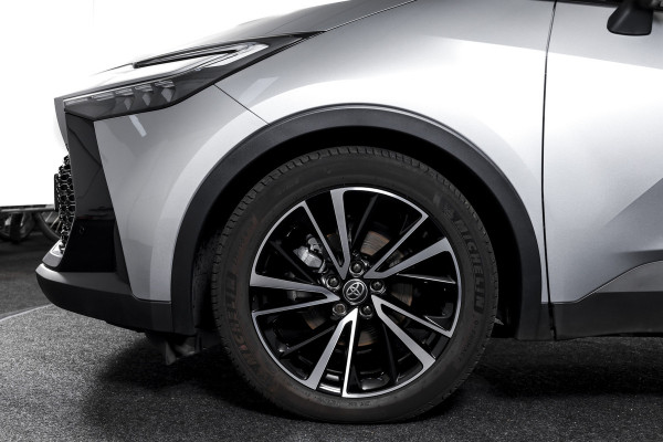 Toyota C-HR 1.8 Hybrid 140 Executive | Dig. Cockpit | Adapt. Cruise | Stoel-+Stuurverw. | Elek. Stoel | PDC | Camera | NAV + App. Connect | ECC | Elek. Klep  | LM 19" | 0023