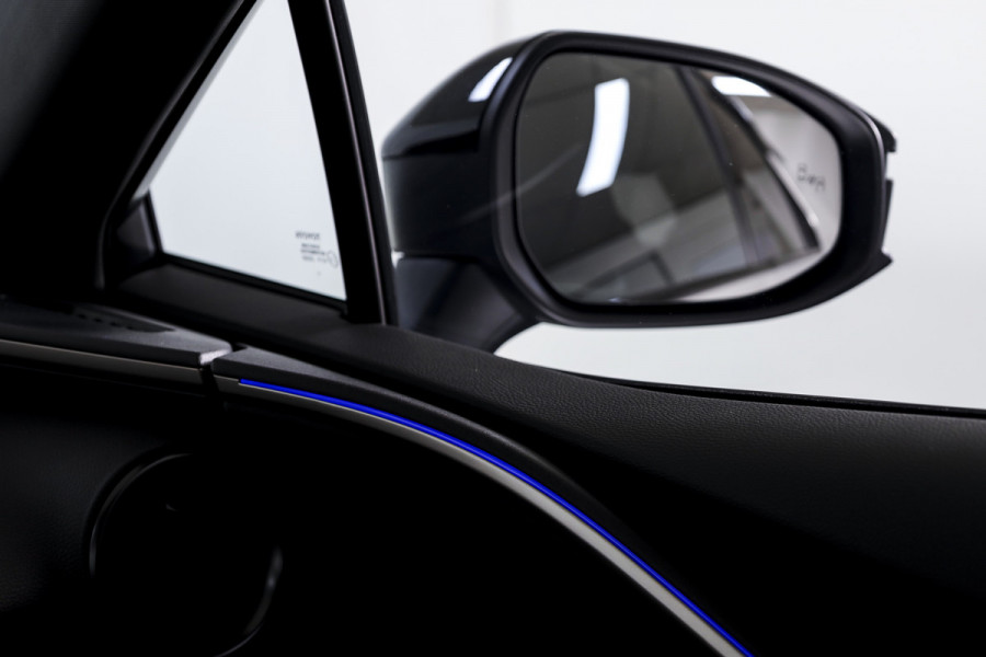Toyota C-HR 1.8 Hybrid 140 Executive | Dig. Cockpit | Adapt. Cruise | Stoel-+Stuurverw. | Elek. Stoel | PDC | Camera | NAV + App. Connect | ECC | Elek. Klep  | LM 19" | 0023