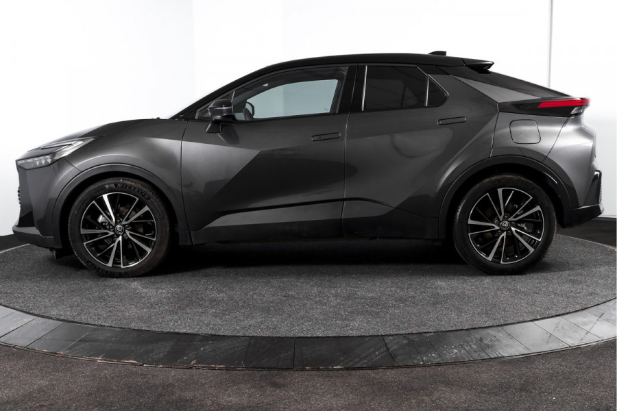 Toyota C-HR 1.8 Hybrid 140 Executive | Dig. Cockpit | Adapt. Cruise | Stoel-+Stuurverw. | Elek. Stoel | PDC | Camera | NAV + App. Connect | ECC | Elek. Klep  | LM 19" | 9926